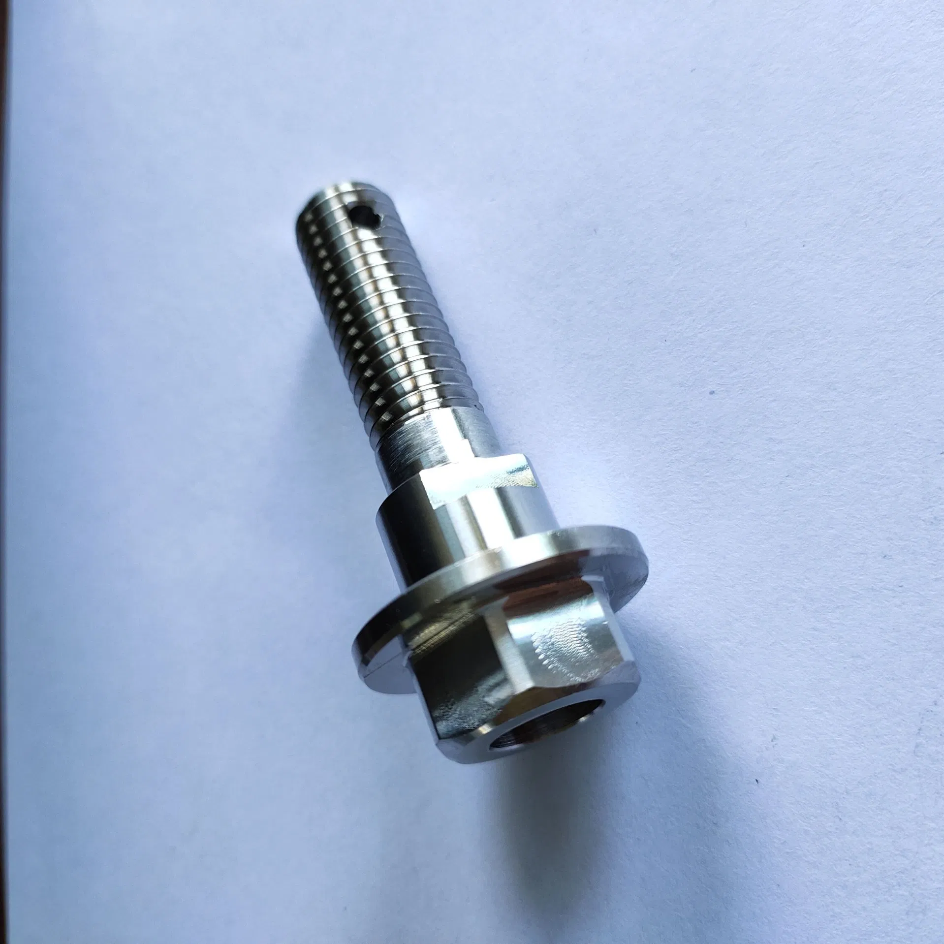 CNC Machining Precision Bolts and Screws, High Precision, Beautiful Price - Image 3