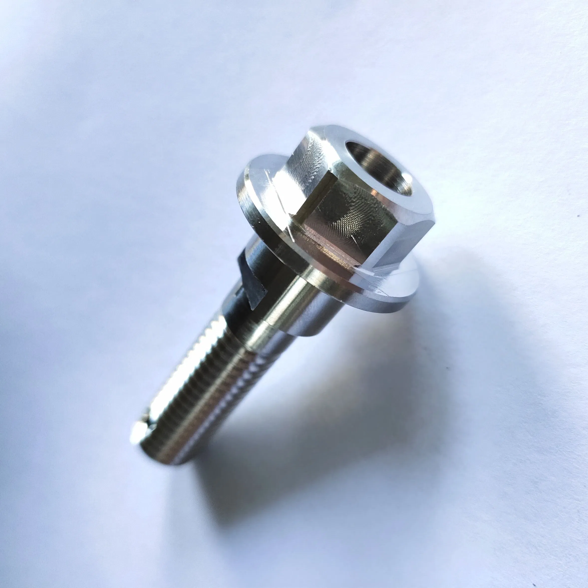CNC Machining Precision Bolts and Screws, High Precision, Beautiful Price - Image 6