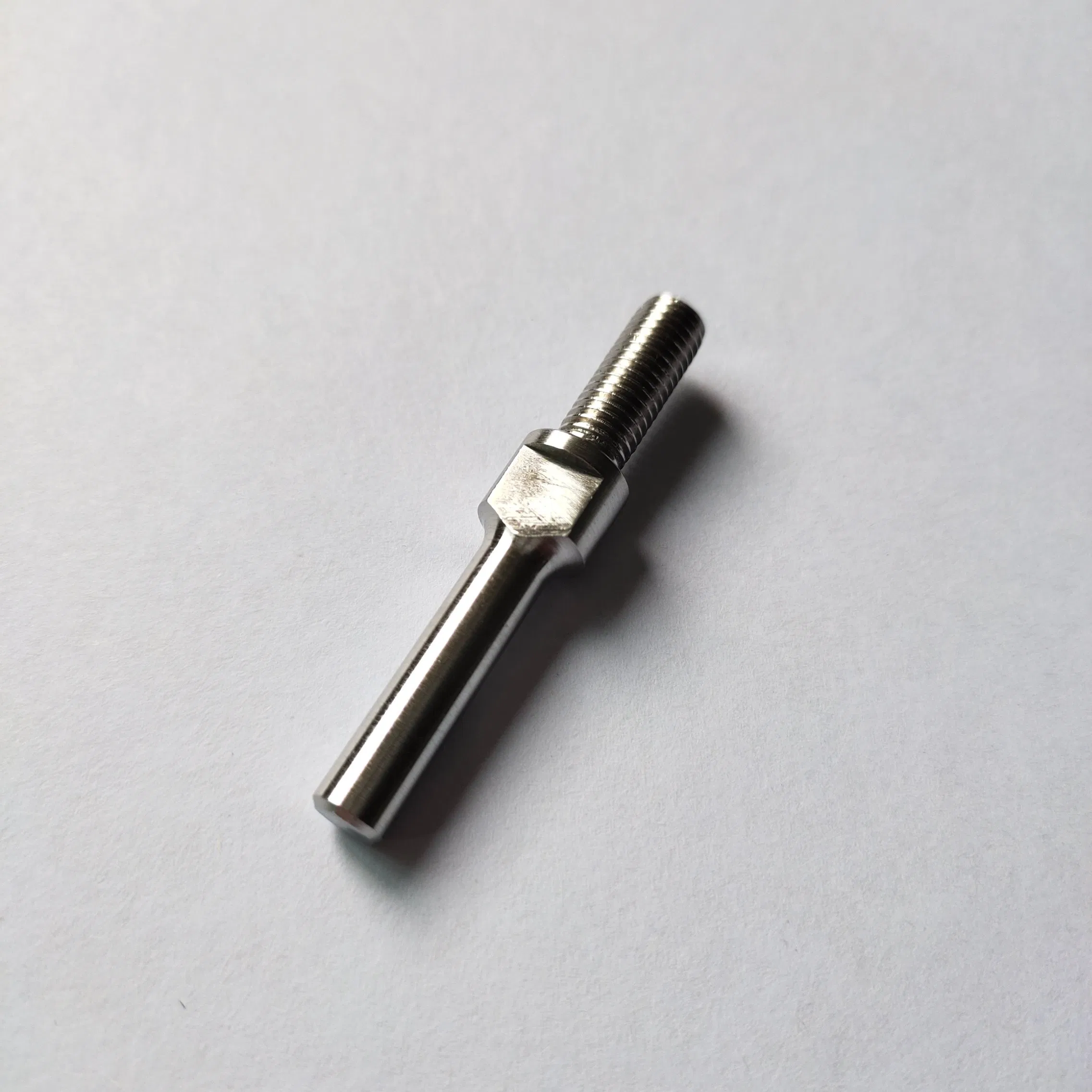 CNC Machining Precision Bolts and Screws, Machine Accessories, High Precision, Beautiful Price