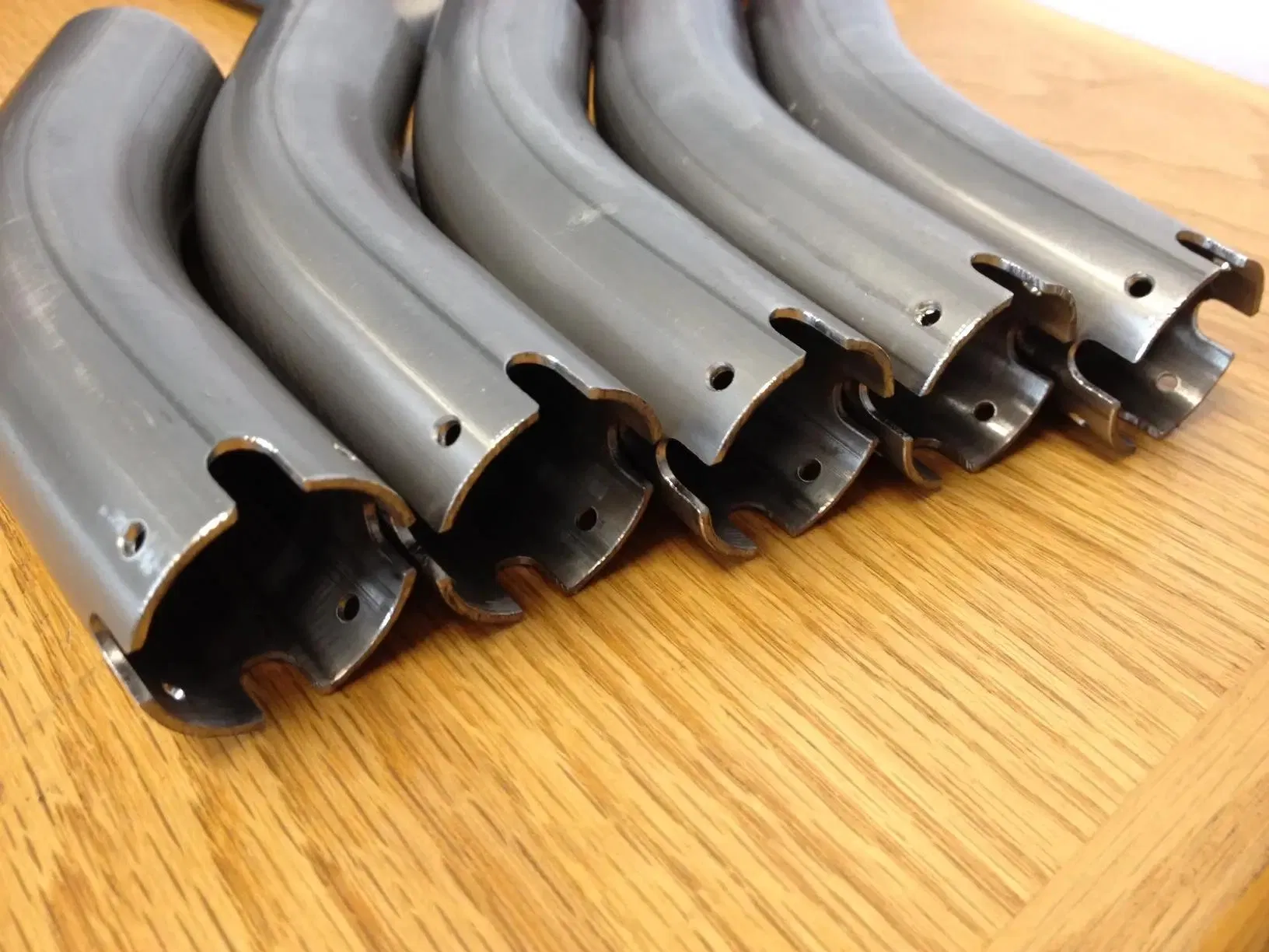 Customized U-Shaped Serpentine Bent Coil Pipes for Bending Iron Pipes, Copper Pipes, and Titanium Pipes - Image 3