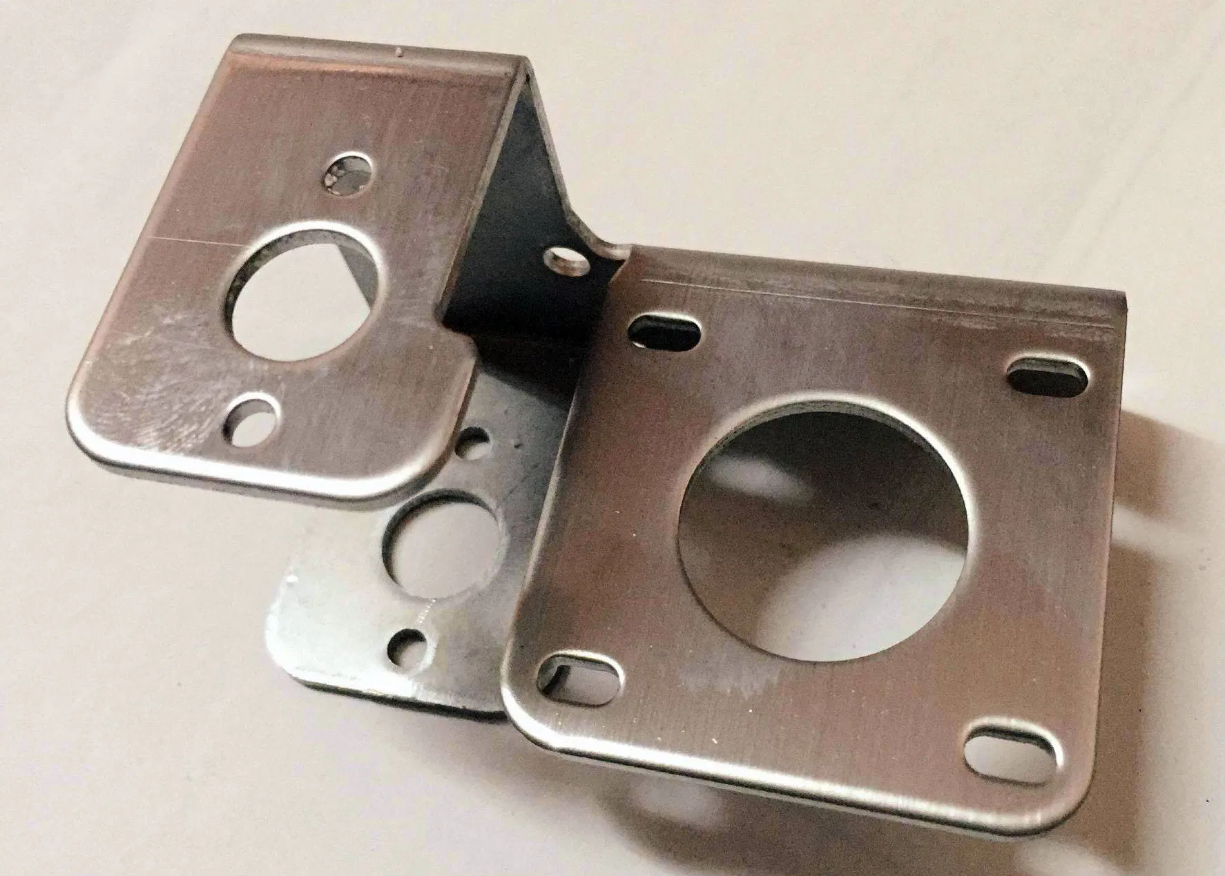 OEM Precision Aluminum Stainless Steel Hardware Bend Deep Drawn Fabrication Services Custom Metal Parts Sheet Metal Stamping - Image 6