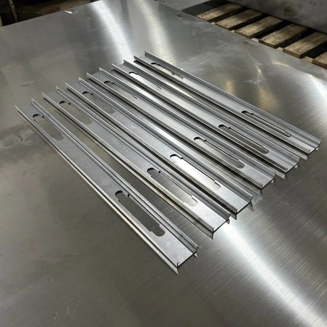 Professional Sheet Metal Bending, Welding, Polishing Processing, Laser Cutting of Holes in Stainless Steel Plates - Image 3
