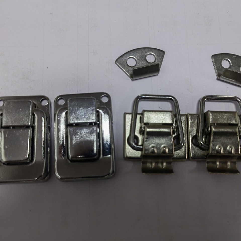 Square Lock Gift Box Buckle, Taiping Buckle, Antique Box Buckle, Red Wine Box Packaging Lock Buckle, Luggage Lock Card, Furnace Lock Buckle - Image 3